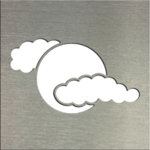 ms200-00018-0404_al_full_moon_clouds